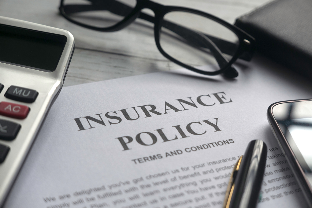 Describe standard insurance cover in terms of SASRIA